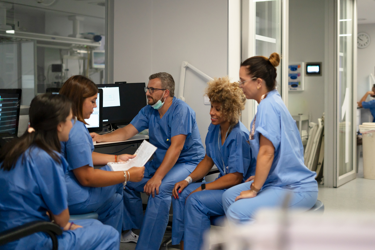 A theatre team running through the checklist before an operation
